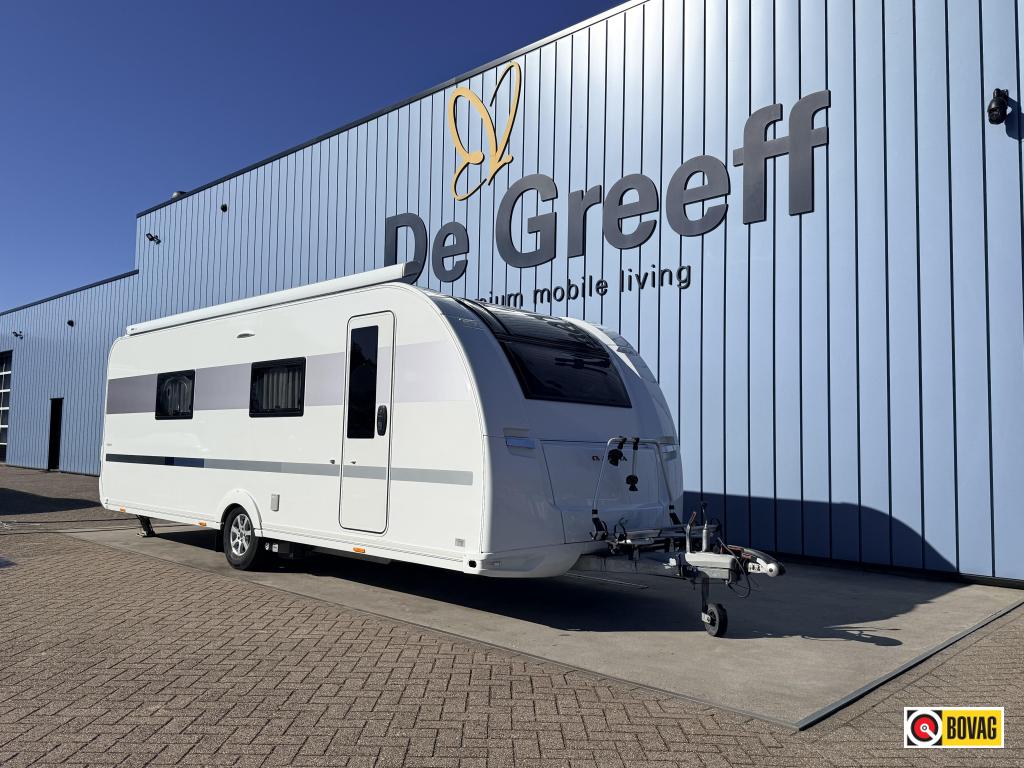 Adria Alpina 663 HT, Caravanes & Camping, Caravanes, Entreprise, jusqu'à 3, 1500 - 2000 kg, Adria, Lit dans la longueur, 7 à 8 mètres