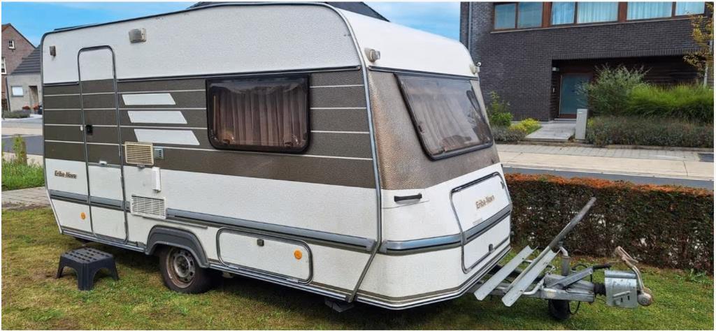 Eriba Nova 390, Caravans en Kamperen, Tot en met 2, Treinzit, 750 - 1000 kg, Particulier