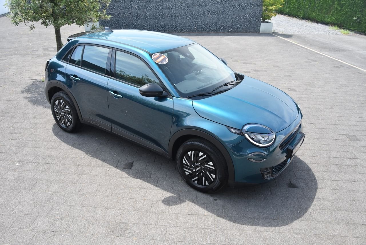 Fiat 600 1.2 Hybrid 136 DCT-6 Led/Carplay/Dab+ (bj 2025), Auto's, Stof, Gebruikt, 1199 cc, https://public.car-pass.be/vhr/4aa41a85-ffbe-4bcb-9779-9b56e7680e34