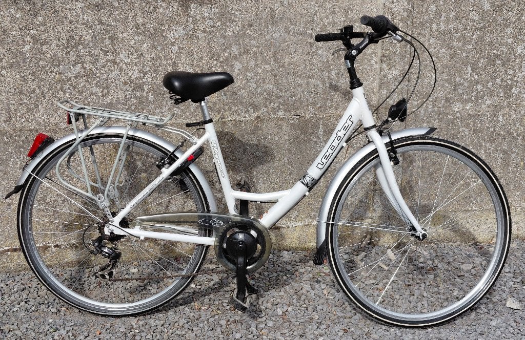 beau vélo pour femme en très bon état, Vélos & Vélomoteurs, Vélos | Femmes | Vélos pour femme, Autres marques, Vitesses, Frein sur jante