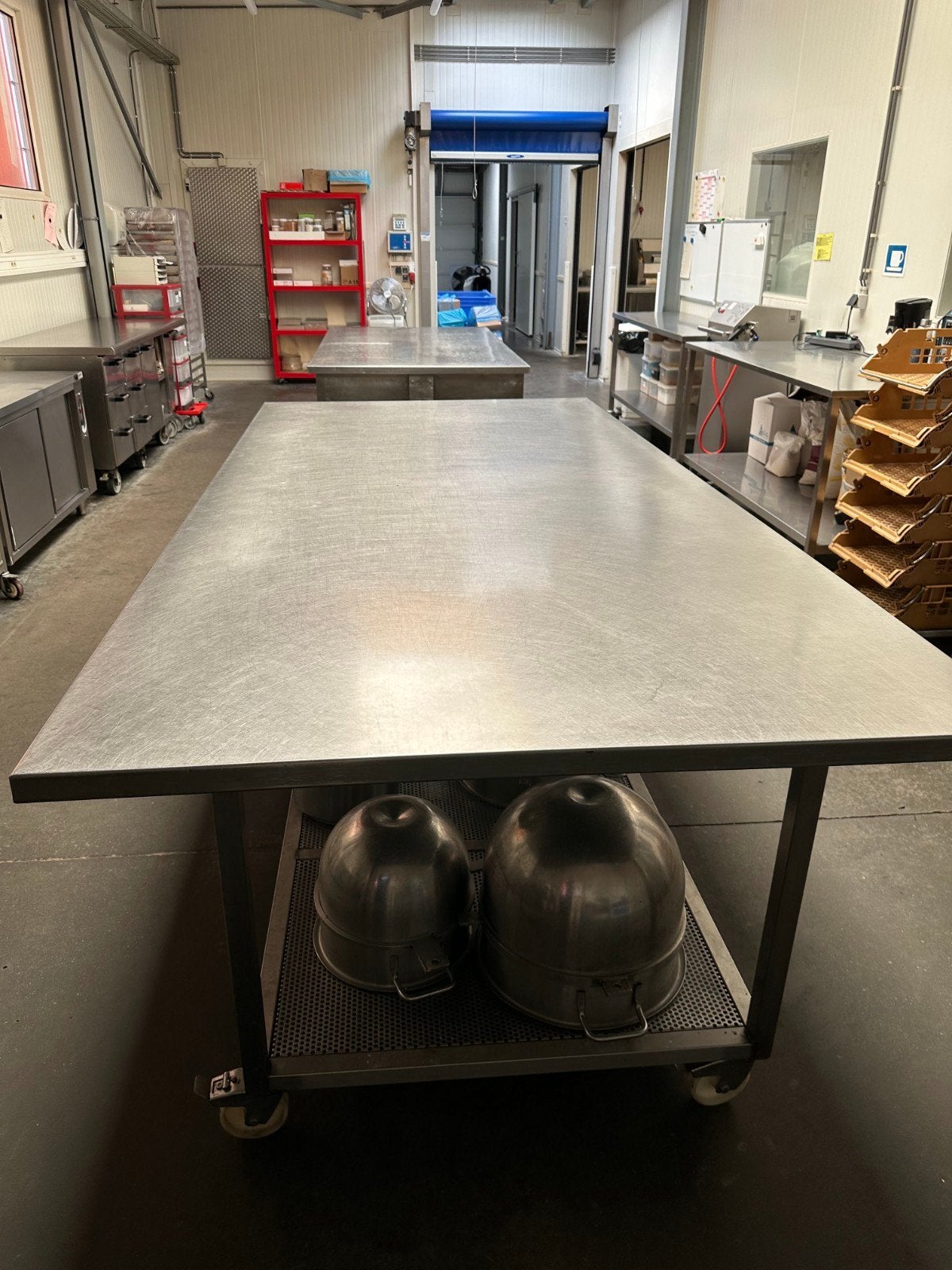 inox tafel, Ophalen