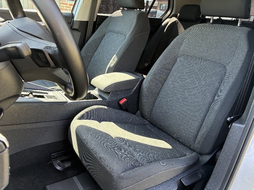 VW GOLF 8 / 1.5 e-TFSE / AUTOMAAT /, Automaat, Dealer onderhouden, Euro 6, 4 cilinders