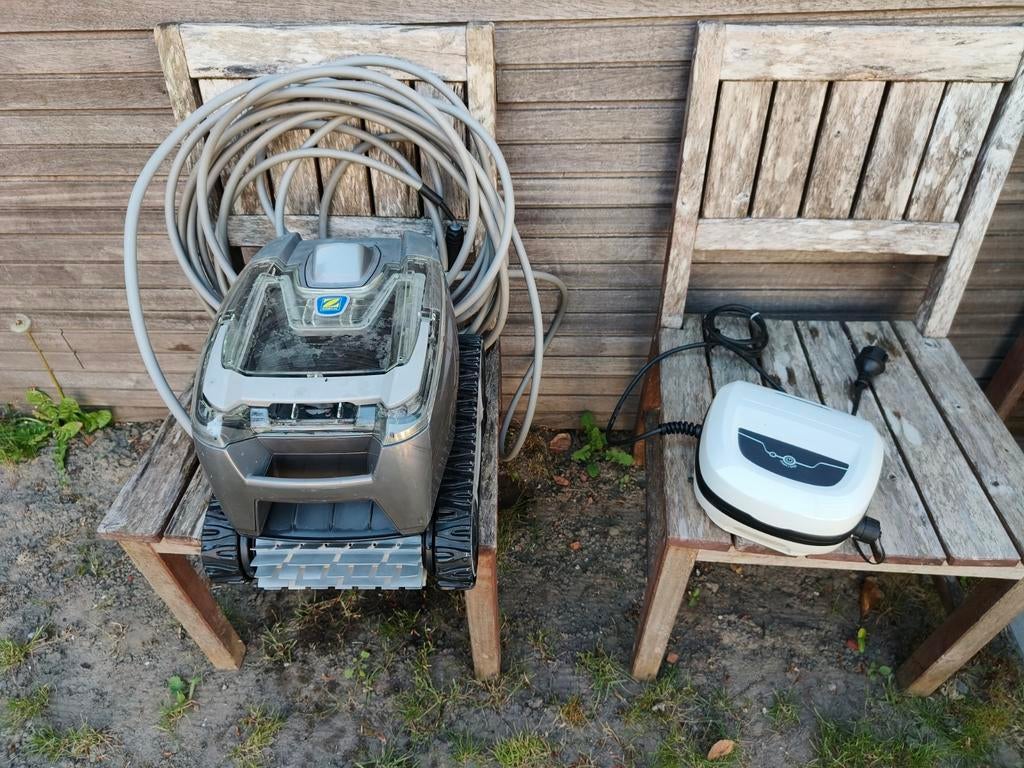 Zwembadrobot Zodiac Tornax, Ophalen