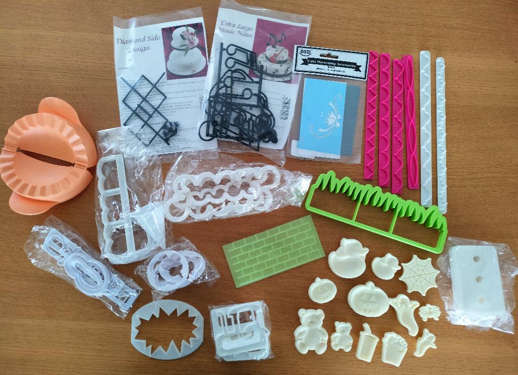 Decoratiemateriaal en uitstekers, Ophalen, Zo goed als nieuw, Taarten of Cupcakes, Versiering