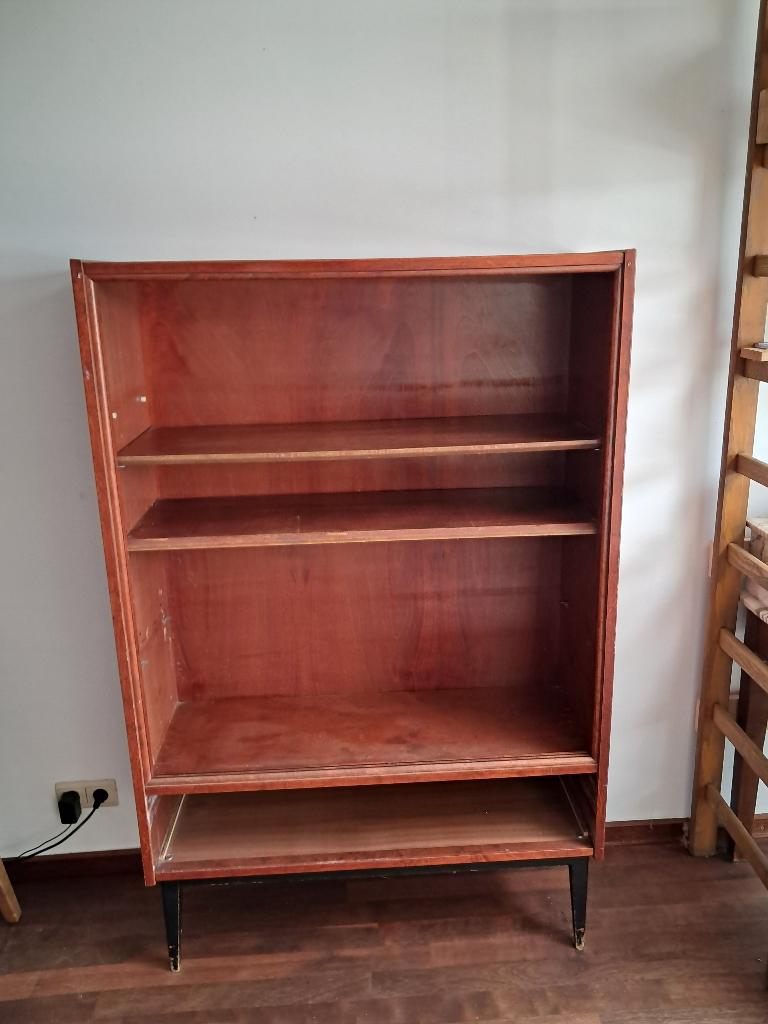 Boekenkast - GRATIS, Huis en Inrichting, Kasten | Boekenkasten, Ophalen, Met plank(en), Gebruikt, 50 tot 100 cm