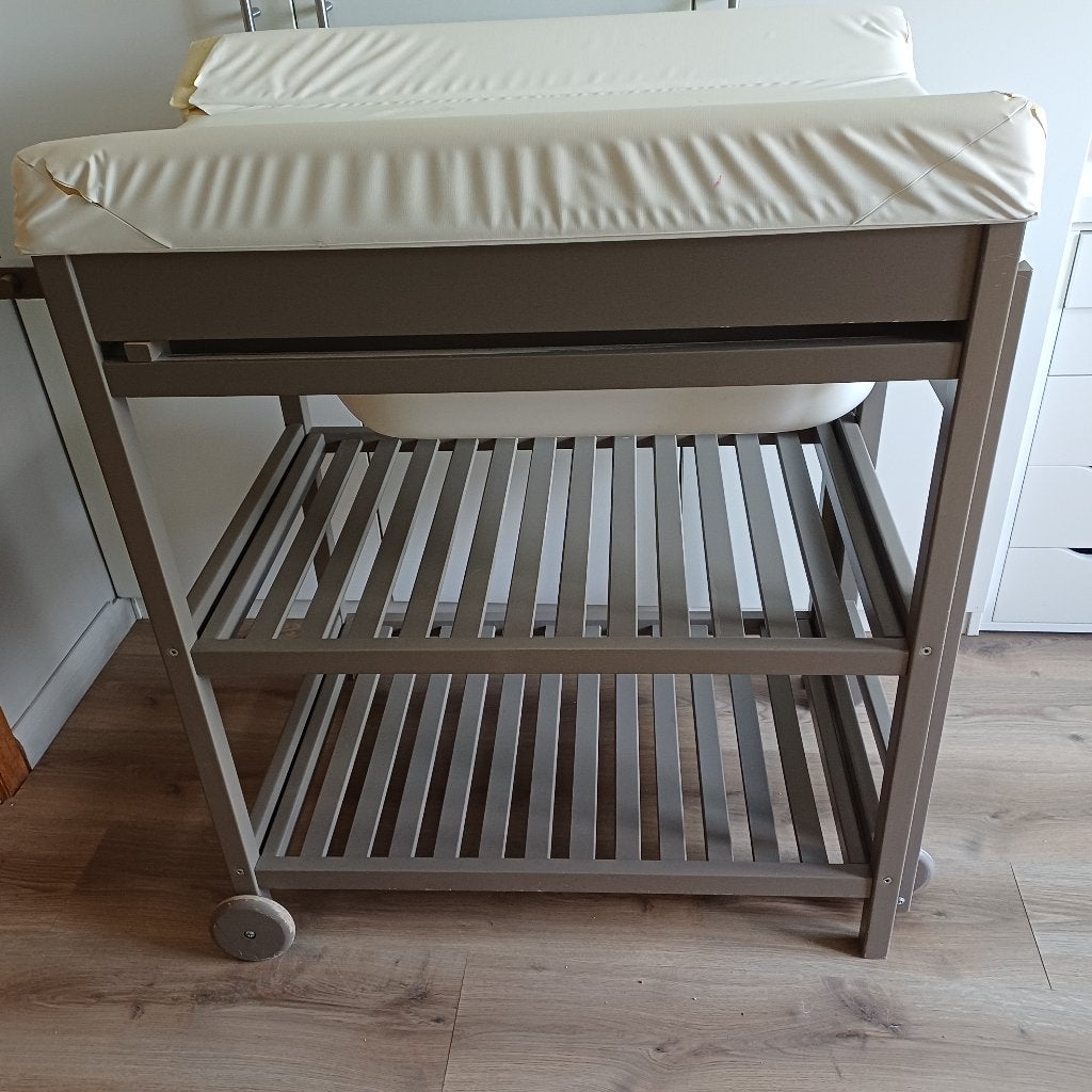 verzorgtafel, Kinderen en Baby's, Badjes en Verzorging, Ophalen, Gebruikt, Aankleedkussen, Overige merken