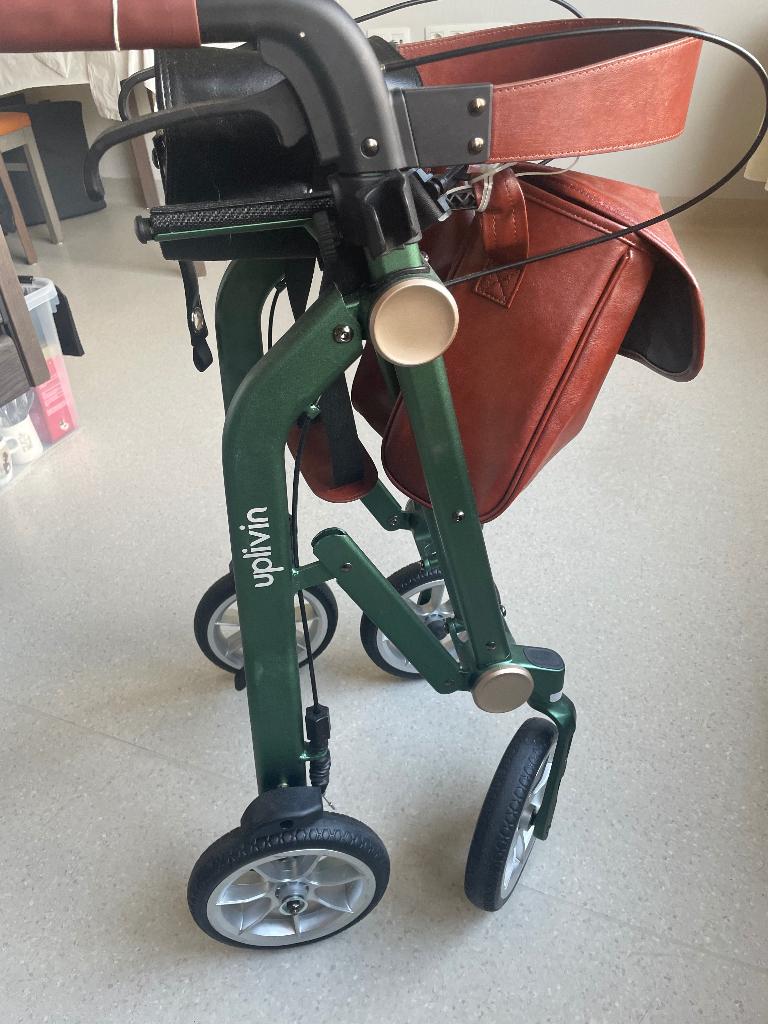 Rollator Uplivin, Ophalen, Opvouwbaar, Zo goed als nieuw
