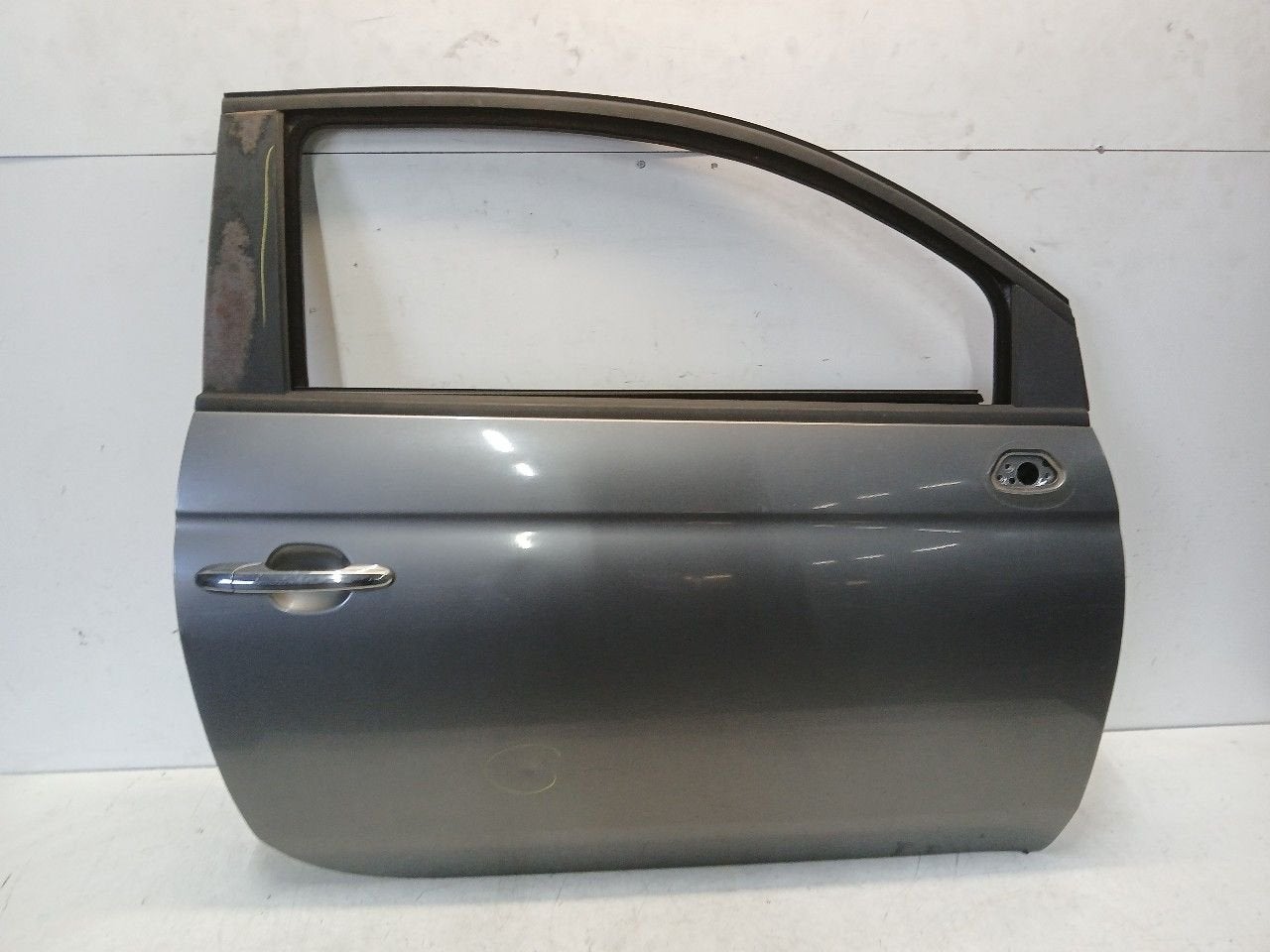 Portier rechts voor Fiat 500, Onderdelen@venauto.nl, Van der Ven Autorecycling B.V., Gebruikt, Ettenseweg 76, 4706 PB Roosendaal, The Netherlands