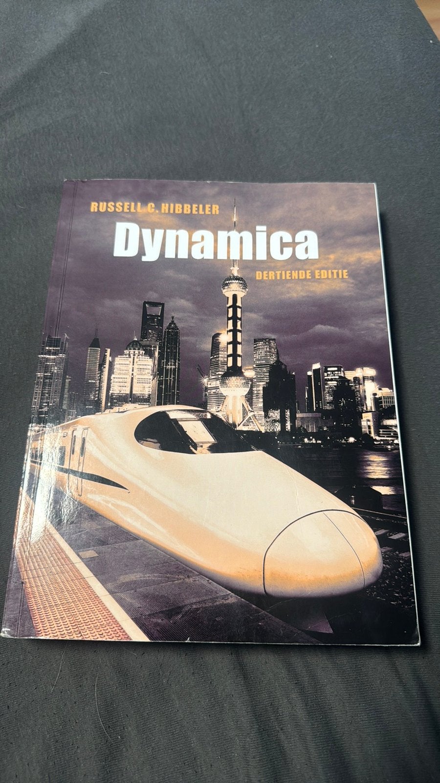 Dynamica - Dertiende Editie (Russell C. Hibbeler), Boeken, Ophalen of Verzenden, Zo goed als nieuw