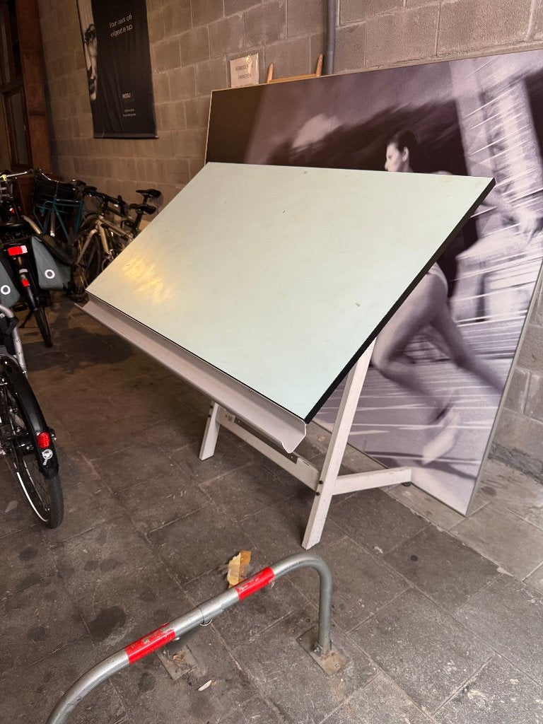 Tekentafel met rollende tekenkop, tekenlat en verlichting., Ophalen, Gebruikt, 130 tot 150 cm, Verlichting