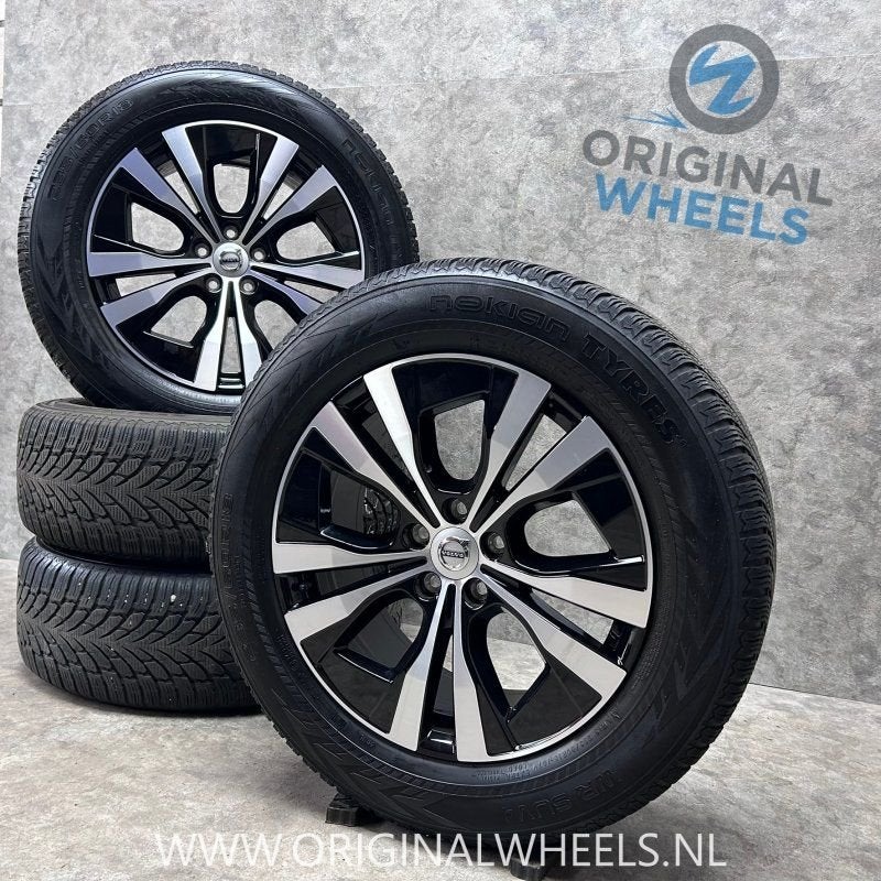 NIEUW 18 inch originele velgen + winterbanden Volvo XC40, Neuf, Pneus et Jantes, Pneus hiver, -