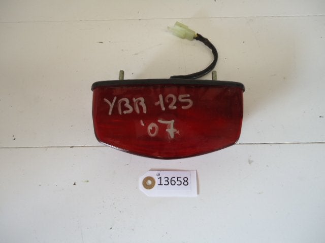 YBR125 2007 - 2011 Yamaha Achterlicht D1-10358