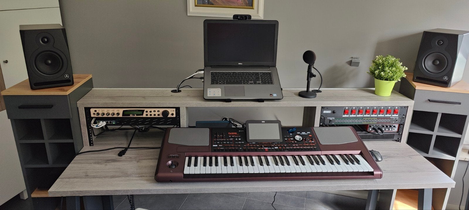 PA1000 Korg  Nog Nieuw !! met Garantie, 61 toetsen, Korg, Ophalen of Verzenden, Zo goed als nieuw