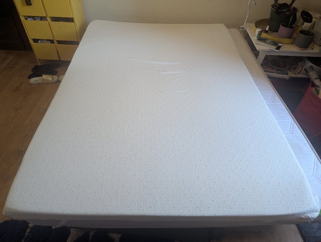 Surmatelas en excellent état, Matelas, Enlèvement, 200 cm, Deux personnes