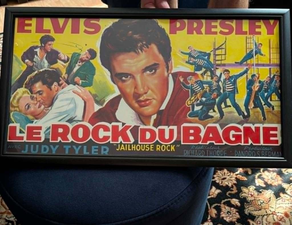 mooie kader met poster van de film Jailhouse rock. 20 euro, Ophalen of Verzenden, Zo goed als nieuw, Poster, Artwork of Schilderij