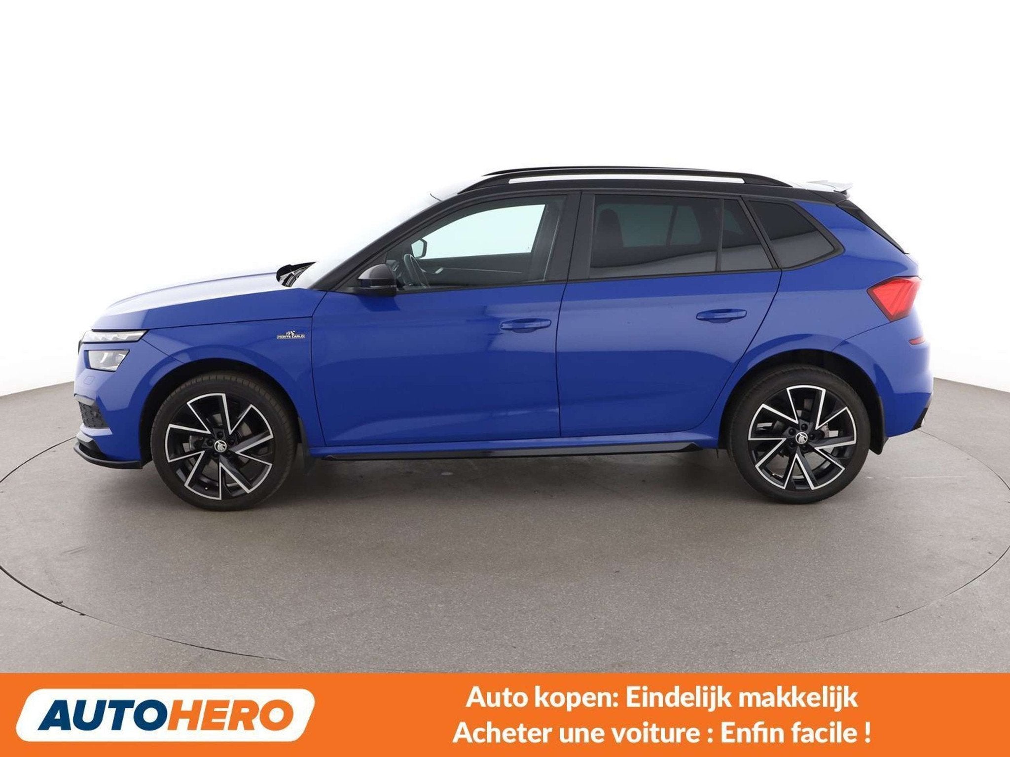 Skoda Kamiq 1.5 TSI ACT Monte Carlo (bj 2023, automaat), Auto's, Skoda, Stof, 1277 kg, Blauw, Adaptive Cruise Control