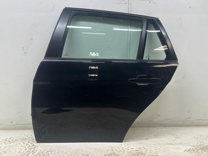 Portier 4Deurs links-achter van een BMW 3-Serie (668), Gebruikt, -, Deur, -