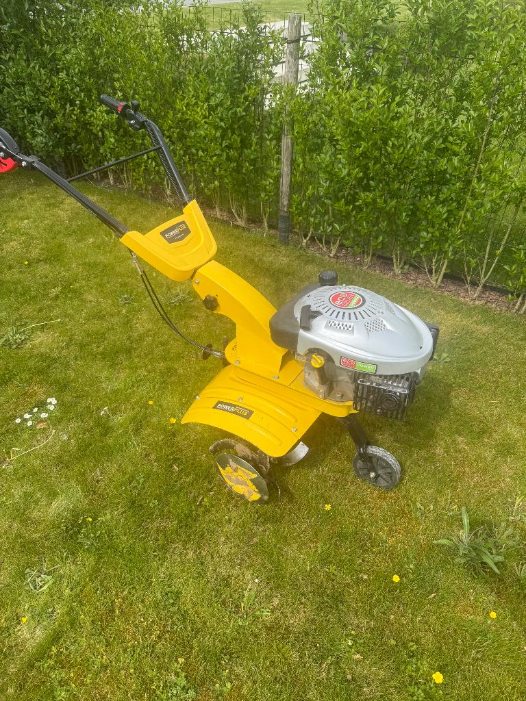 Tuinfrees 5pk, Comme neuf, Enlèvement, Powerplus, Essence