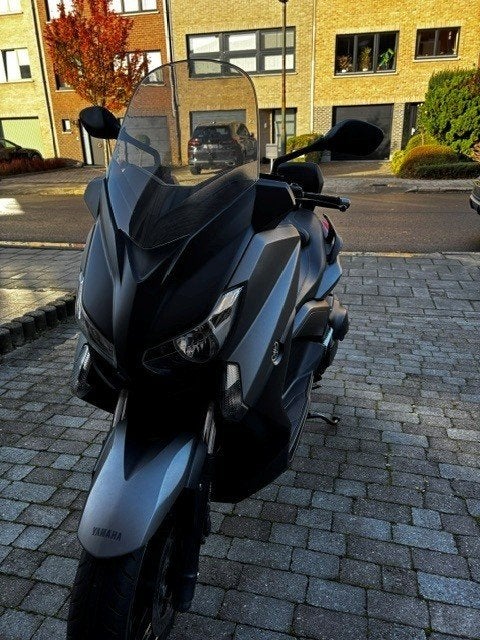 YAMAHA XMAX 400, Scooter, Particulier, 12 à 35 kW
