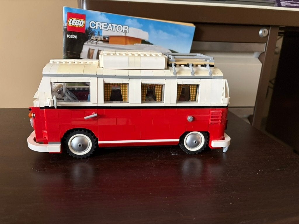 LEGO 10220 Volkswagen T1 Camper Van — compleet, Kinderen en Baby's, Gebruikt, Lego, Ophalen of Verzenden, Compleet