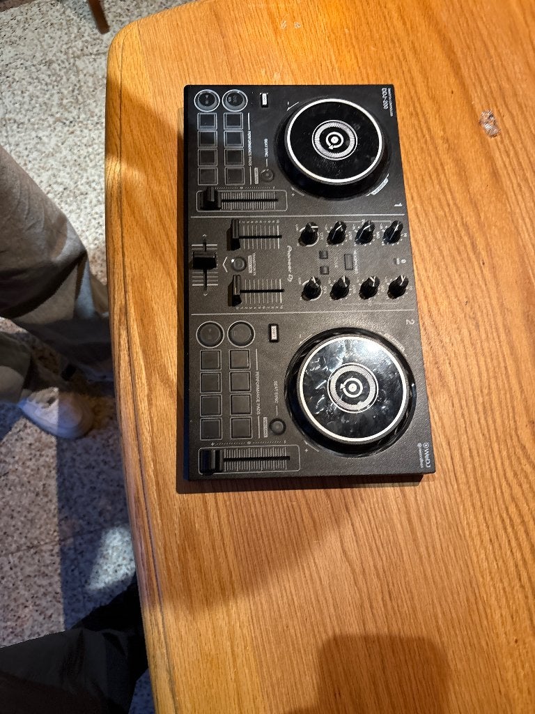 Dj-200, Audio, Tv en Foto, Versterkers en Ontvangers, Ophalen, Overige systemen, Nieuw, 60 tot 120 watt