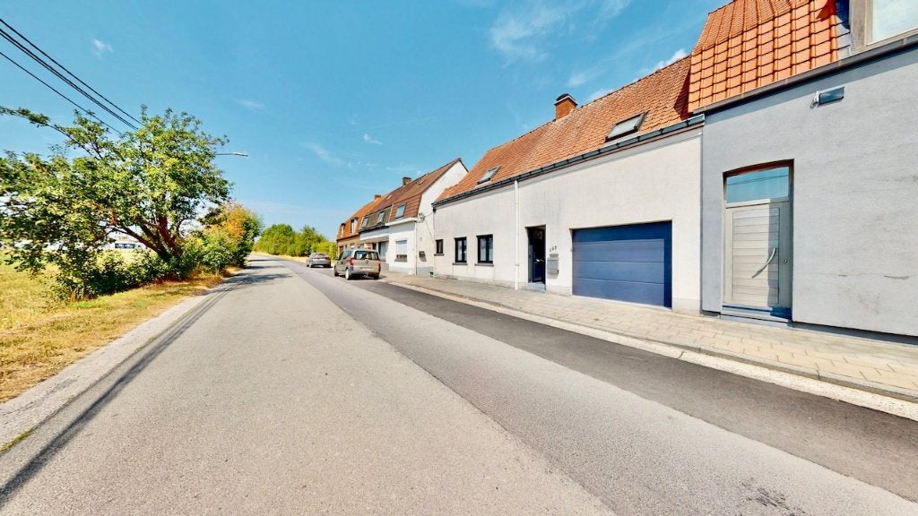 Maison rénovée de 3 chambres avec garage à Lauwe, Immo, Maison 2 façades, Province de Flandre-Occidentale, Lauwe, 200 à 500 m²