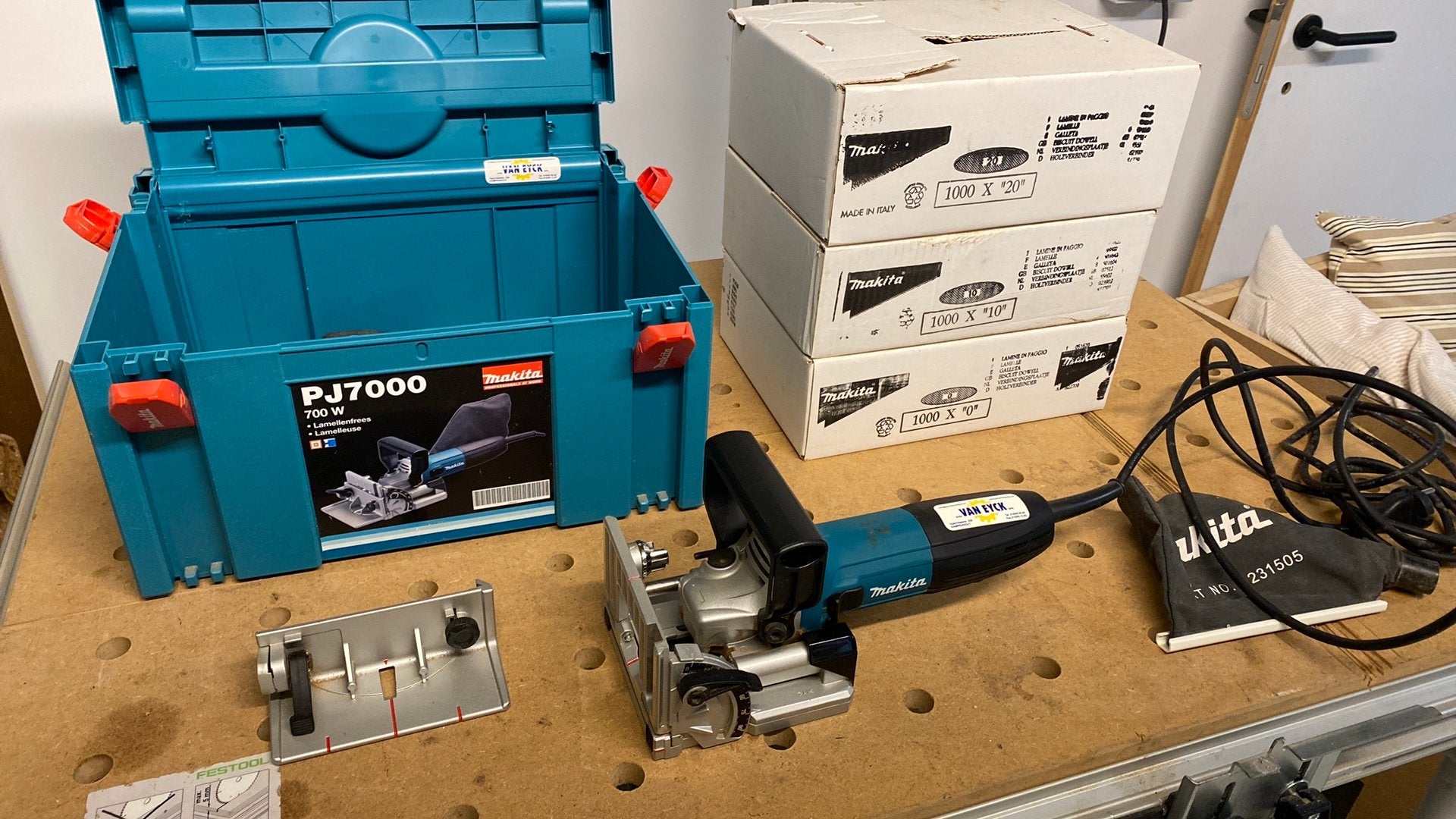 Makita PJ7000 lamellenfrees in systainer met 2500 lamellen, Doe-het-zelf en Bouw, Ophalen, Zo goed als nieuw, Lamellenfrees