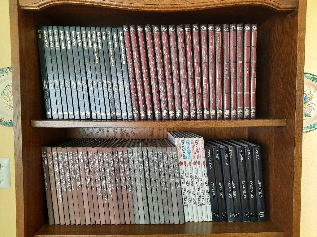 Lot de plusieurs encyclopédies, Livres, Série complète, Enlèvement, Général, Comme neuf