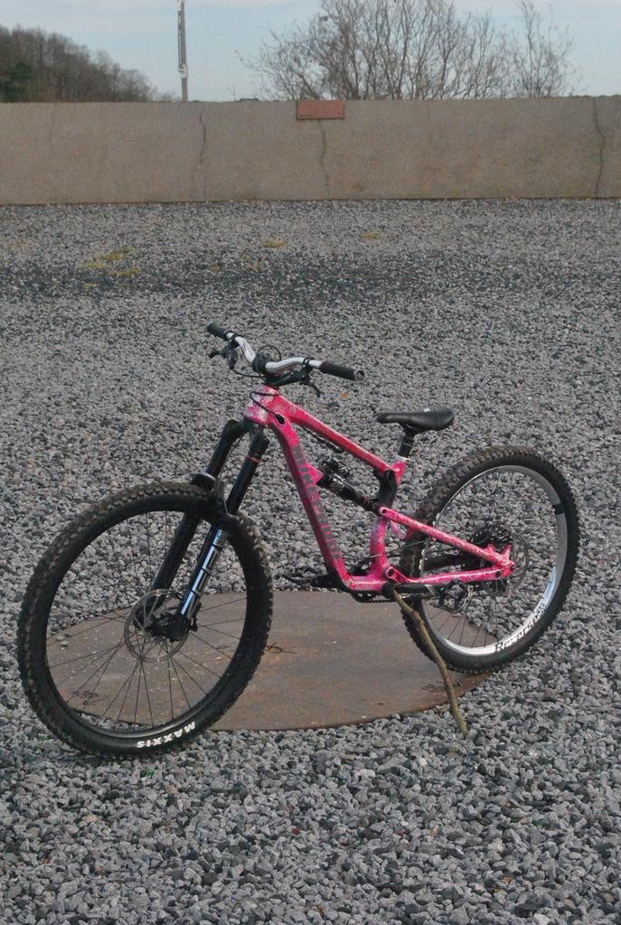 Nukeproof mega 297 pro 2024, Enlèvement ou Envoi, Comme neuf