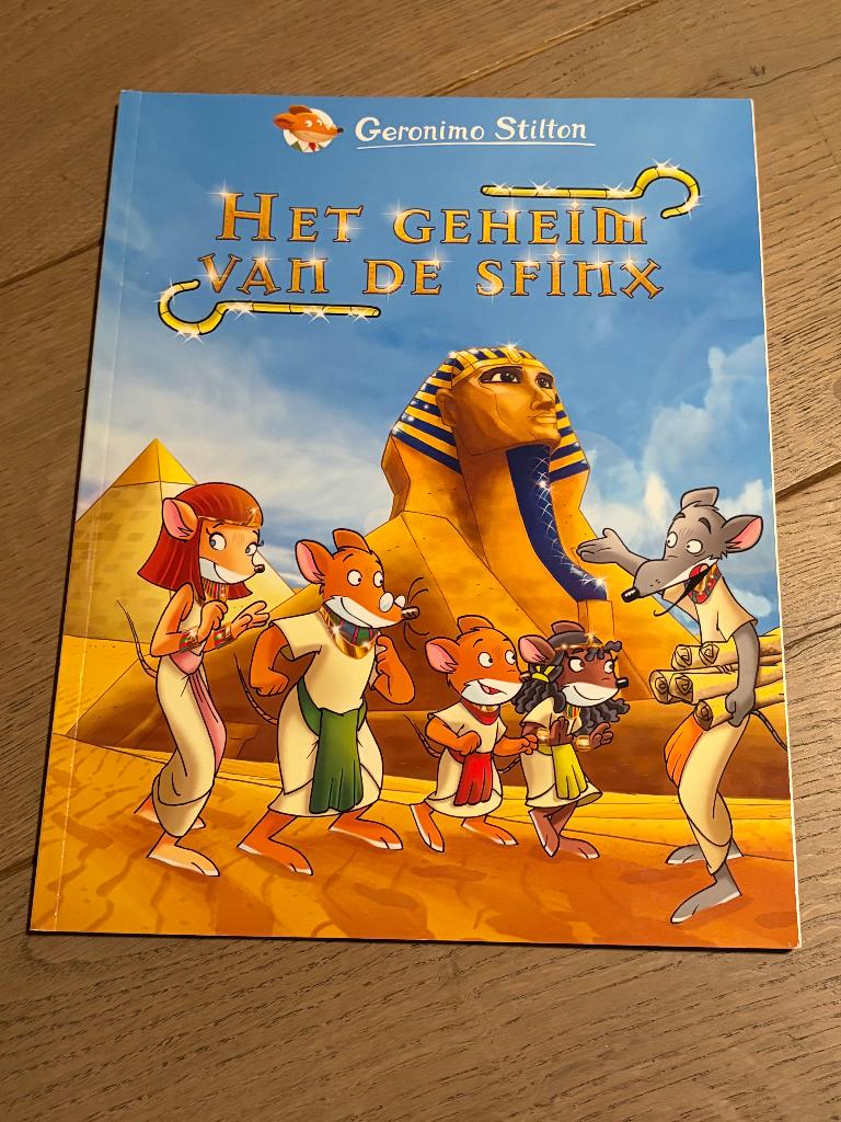 Geronimo Stilton - Het geheim van de sfinx, Eén stripboek, Ophalen of Verzenden, Zo goed als nieuw