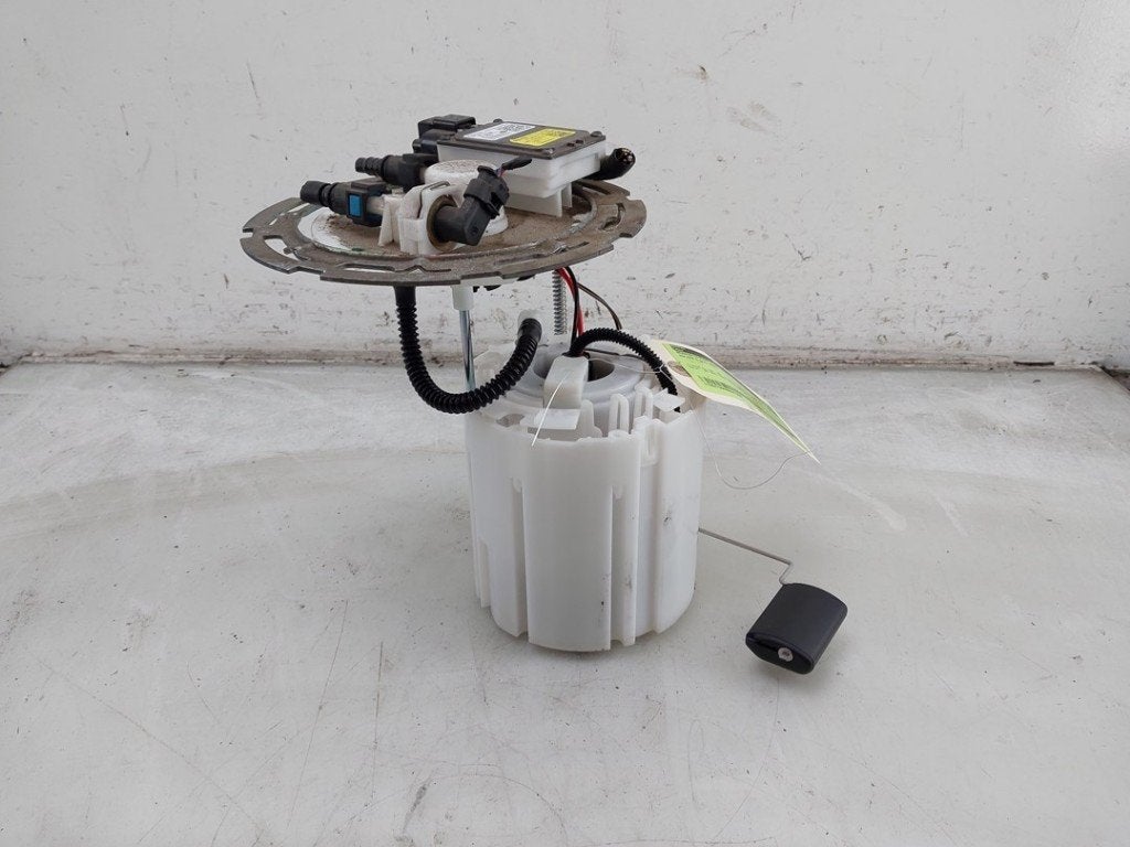 POMPE CARBURANT ELECTRIQUE Kia Ceed (CDB5 / CDBB), Autos : Pièces & Accessoires, Kia, Info@kia.de, Utilisé, Theodor-Heuss-Allee 11
60486  Frankfurt am Main, DE