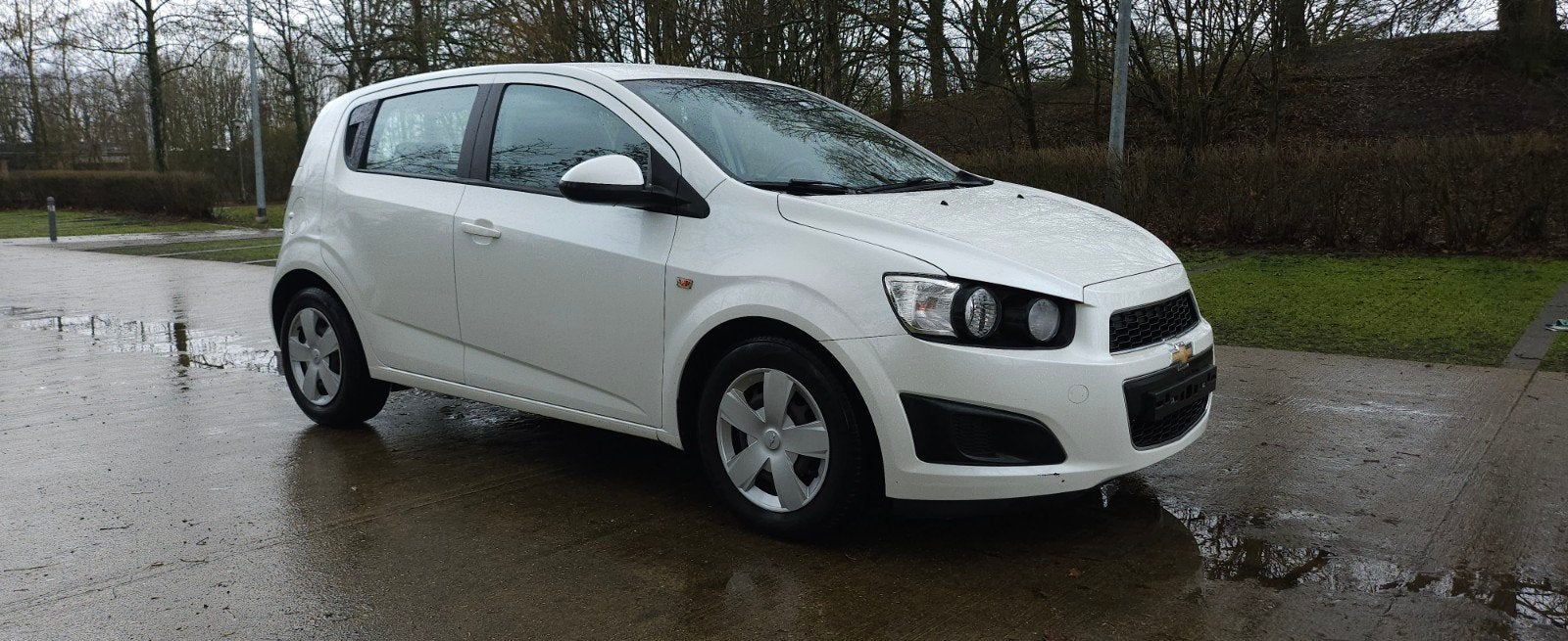 Chevrolet Aveo 1.2 Benzine Bj.2013 Met 107.000 Km. Garantie, Auto's, Chevrolet, Voorwielaandrijving, Stof, 1229 cc, Wit