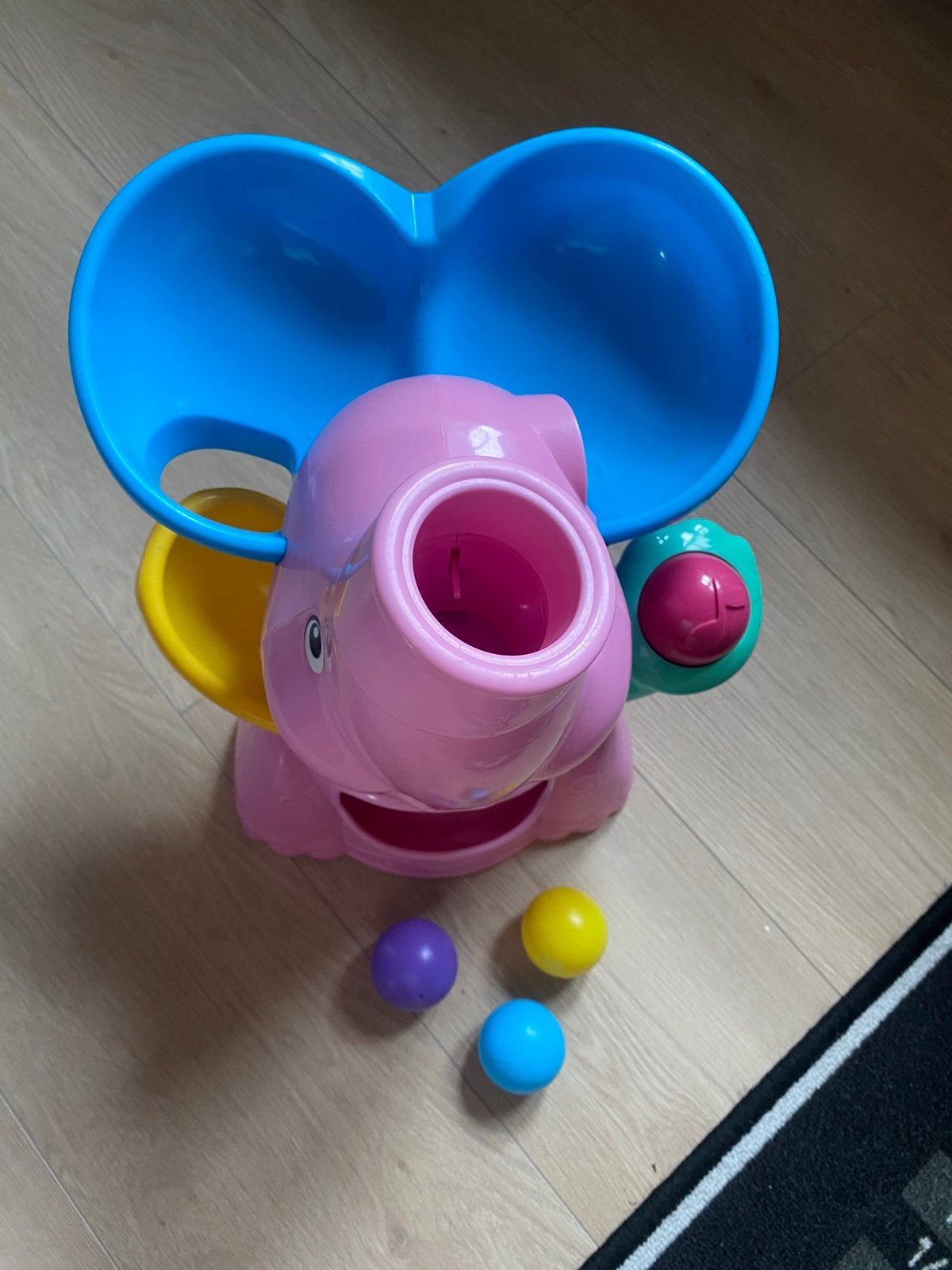 Playskool olifantje met 3 ballen, Ophalen, Zo goed als nieuw