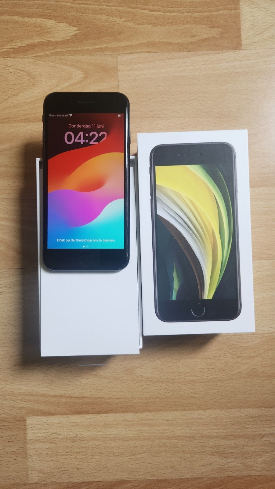 Te koop iPhone se 128gb, Telecommunicatie, Mobiele telefoons | Apple iPhone, Ophalen, 128 GB, Zwart, Zo goed als nieuw