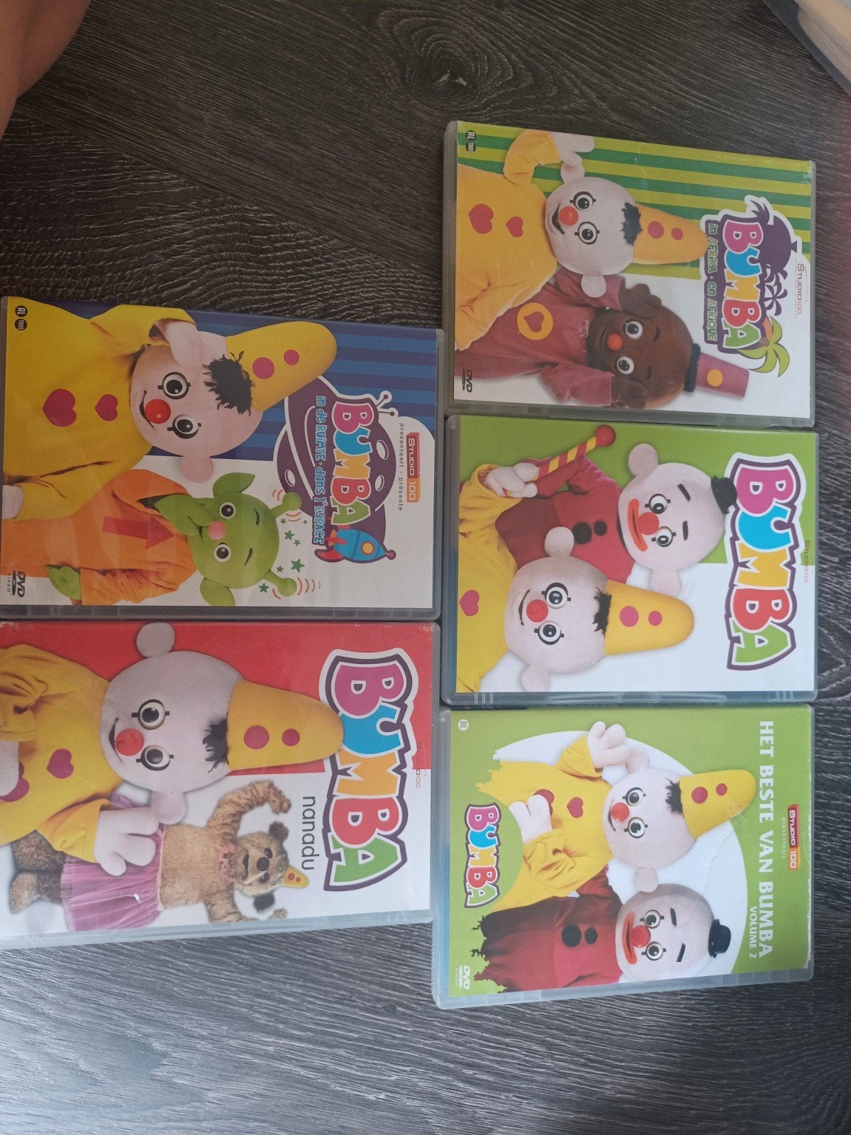 Bumba dvd's, Ophalen