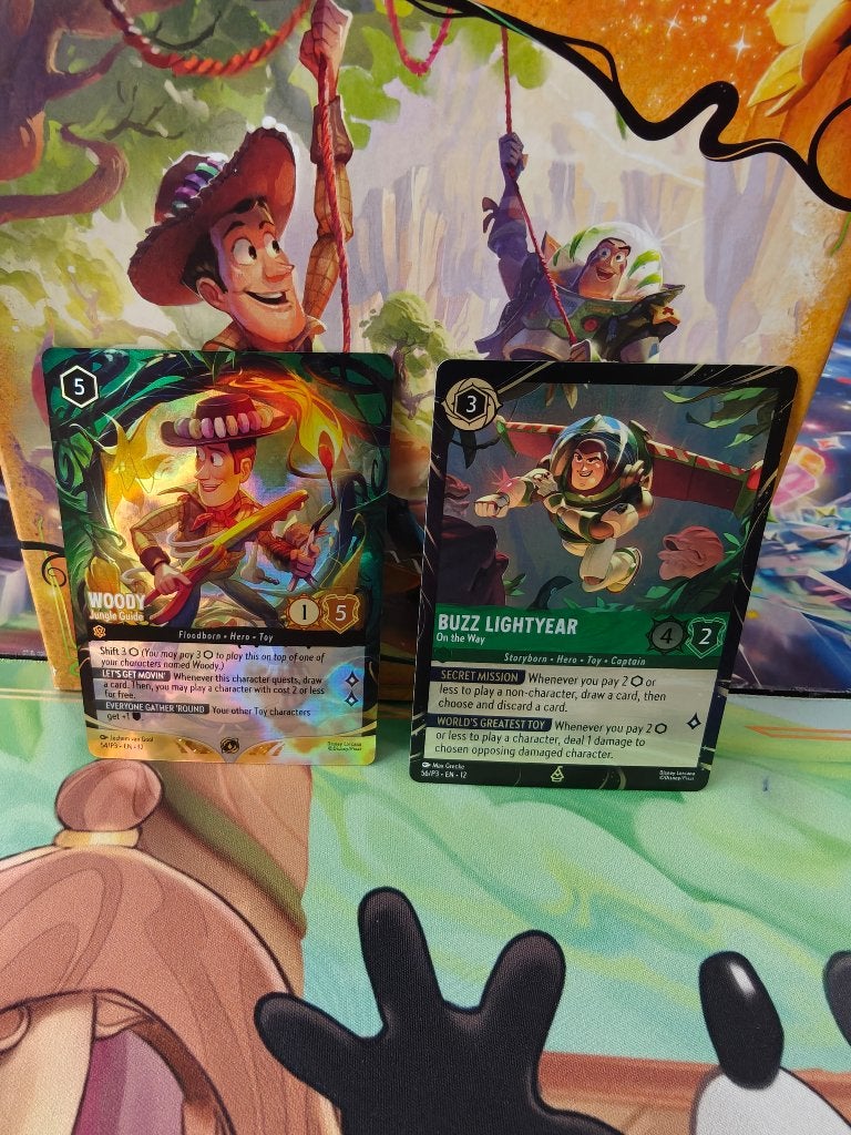 Lorcana woody en Buzz promo, Ophalen of Verzenden, Overige figuren, Zo goed als nieuw