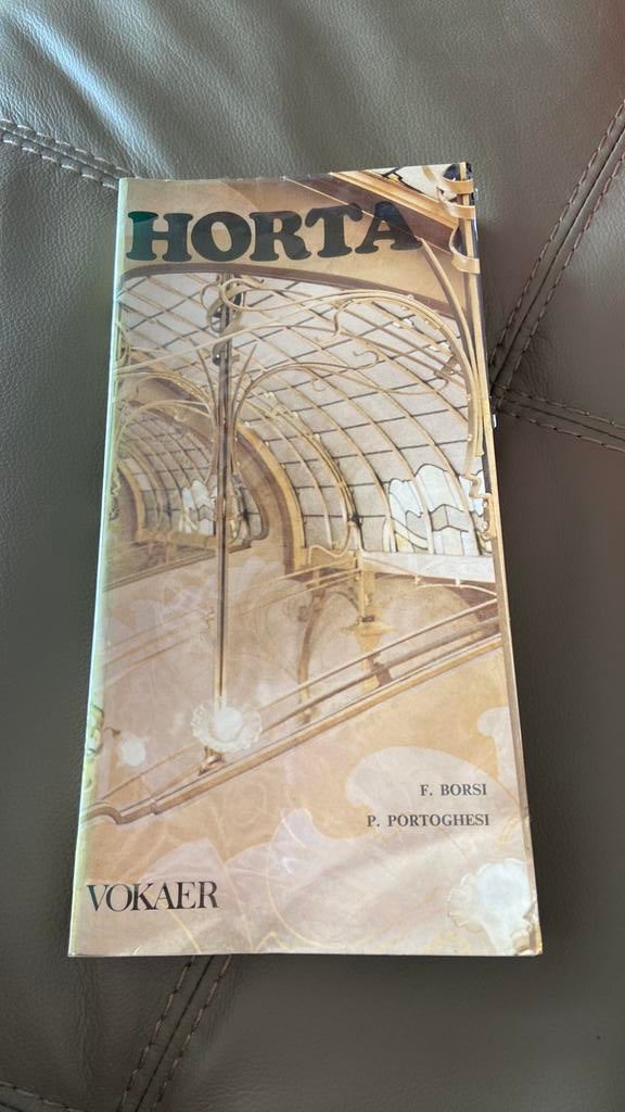 Horta, Enlèvement ou Envoi, Comme neuf, Architectes