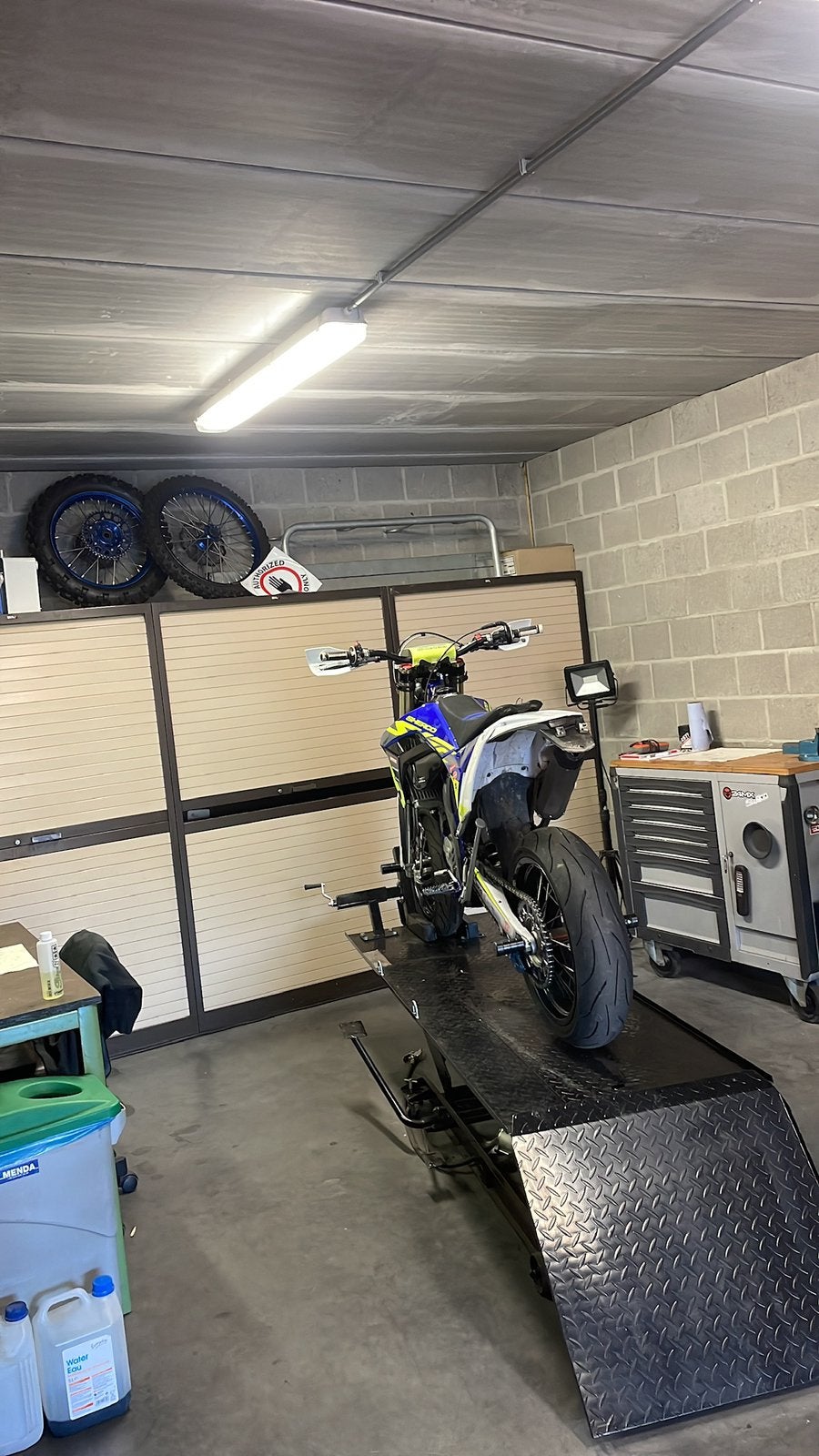 Moto brug(handmatig en pneumatisch), Enlèvement, Comme neuf