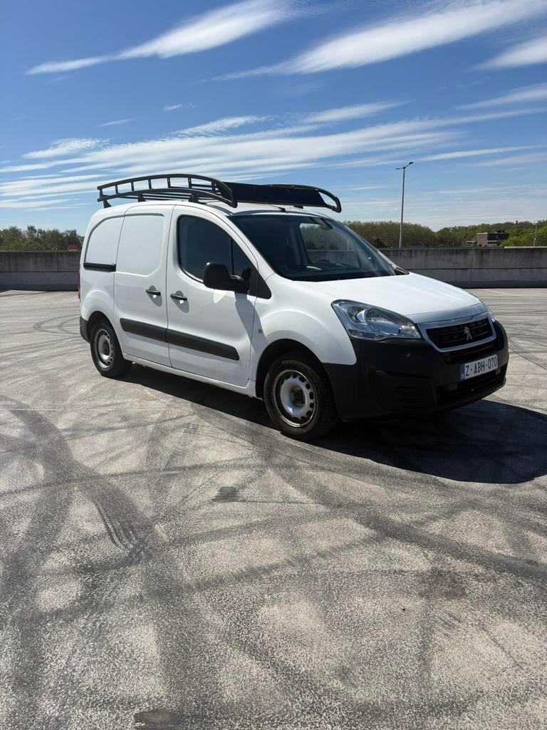 peugeot partner 11/2018, Autos, Peugeot, Euro 6, Entreprise, 3 places, Boîte manuelle