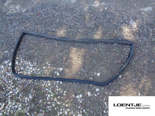 Achterruitrubber BMW e21 315 316 318 320 323i, Enlèvement ou Envoi, Utilisé, BMW, BMW