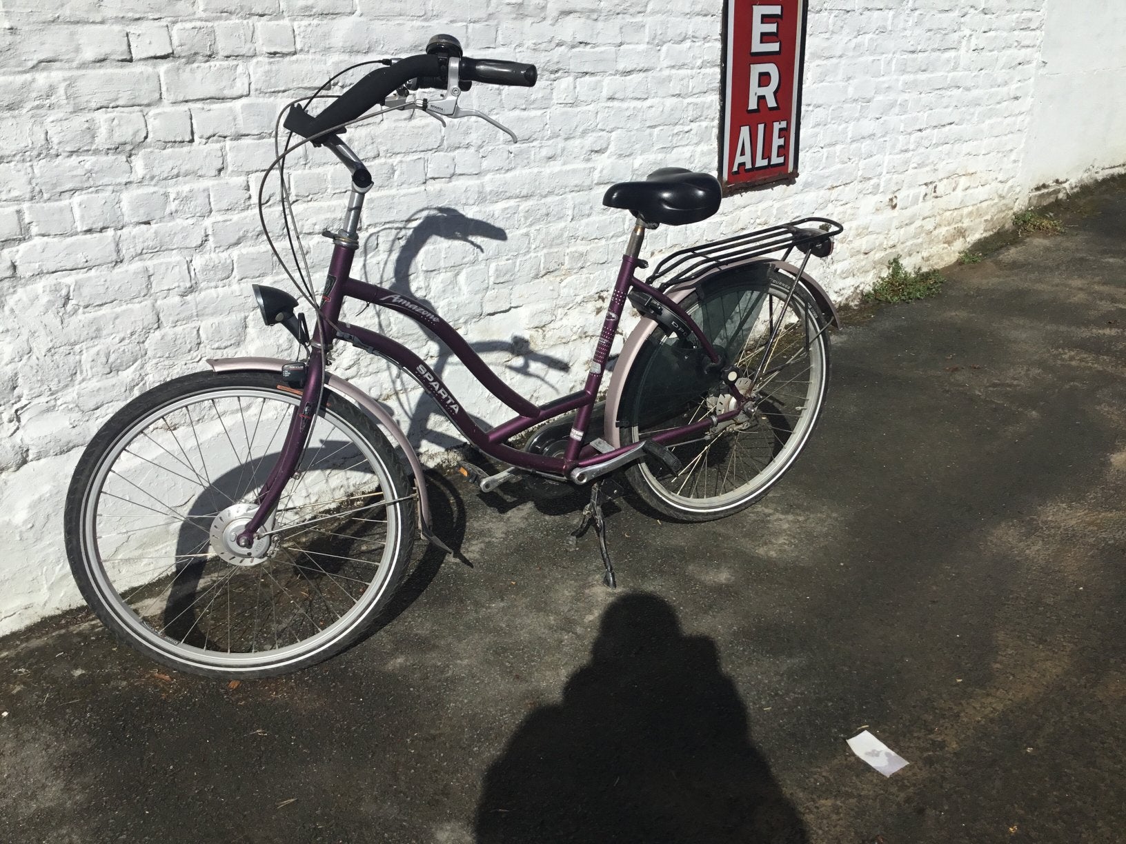 Joli vélo pour femme, techniquement solide., Autres marques, Vitesses, Femmes, Enlèvement
