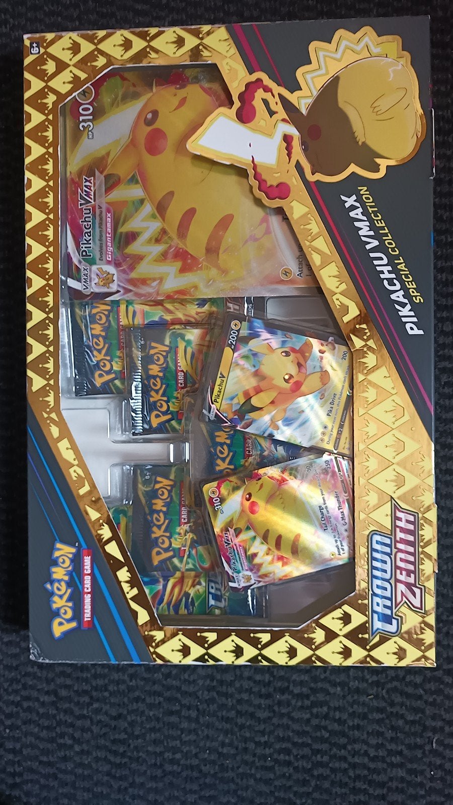 Pokémon TCG Crown Zenith Pikachu Vmax Premium Collection Box, Hobby & Loisirs créatifs, Enlèvement ou Envoi