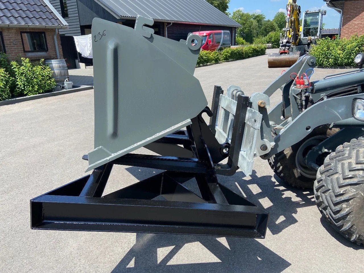 hemach Vlakraam, Bak en palletvorken voor Giant of Weidemann, Zakelijke goederen