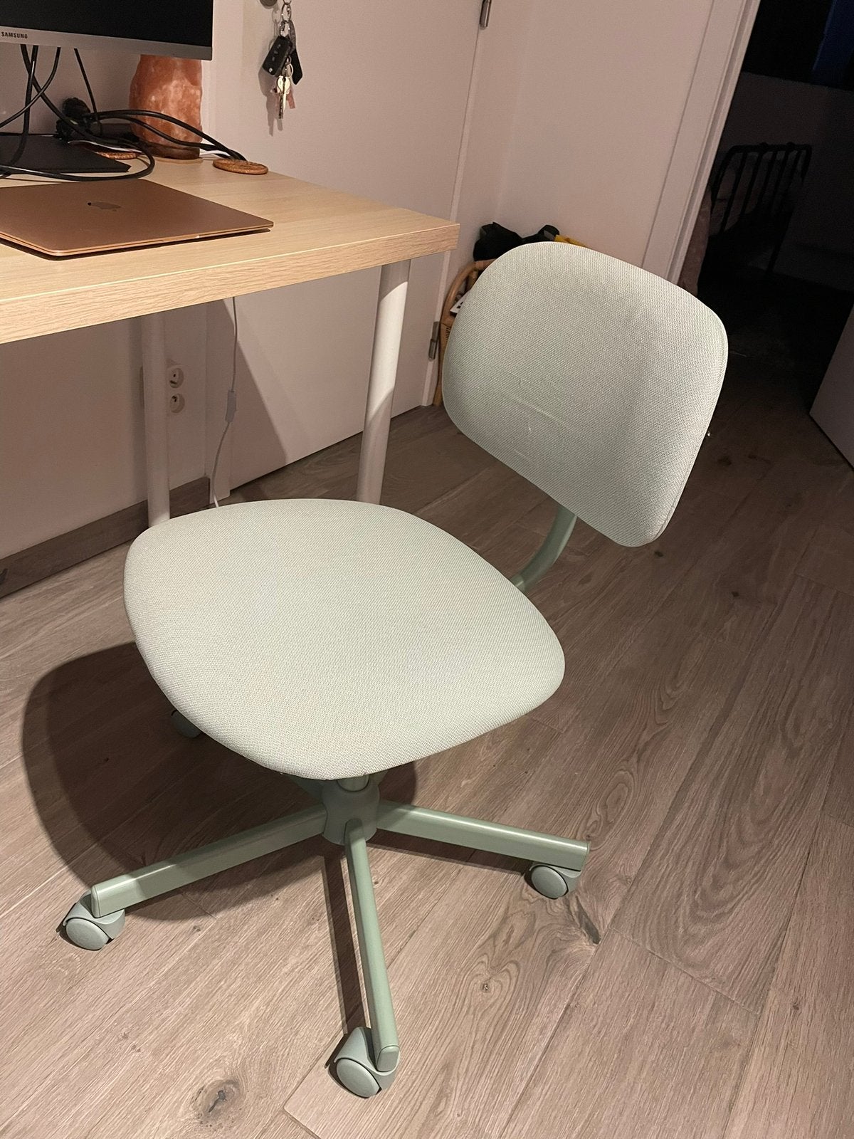 Bureaustoel IKEA, Huis en Inrichting, Bureaustoelen, Ophalen, Zo goed als nieuw, Bureaustoel