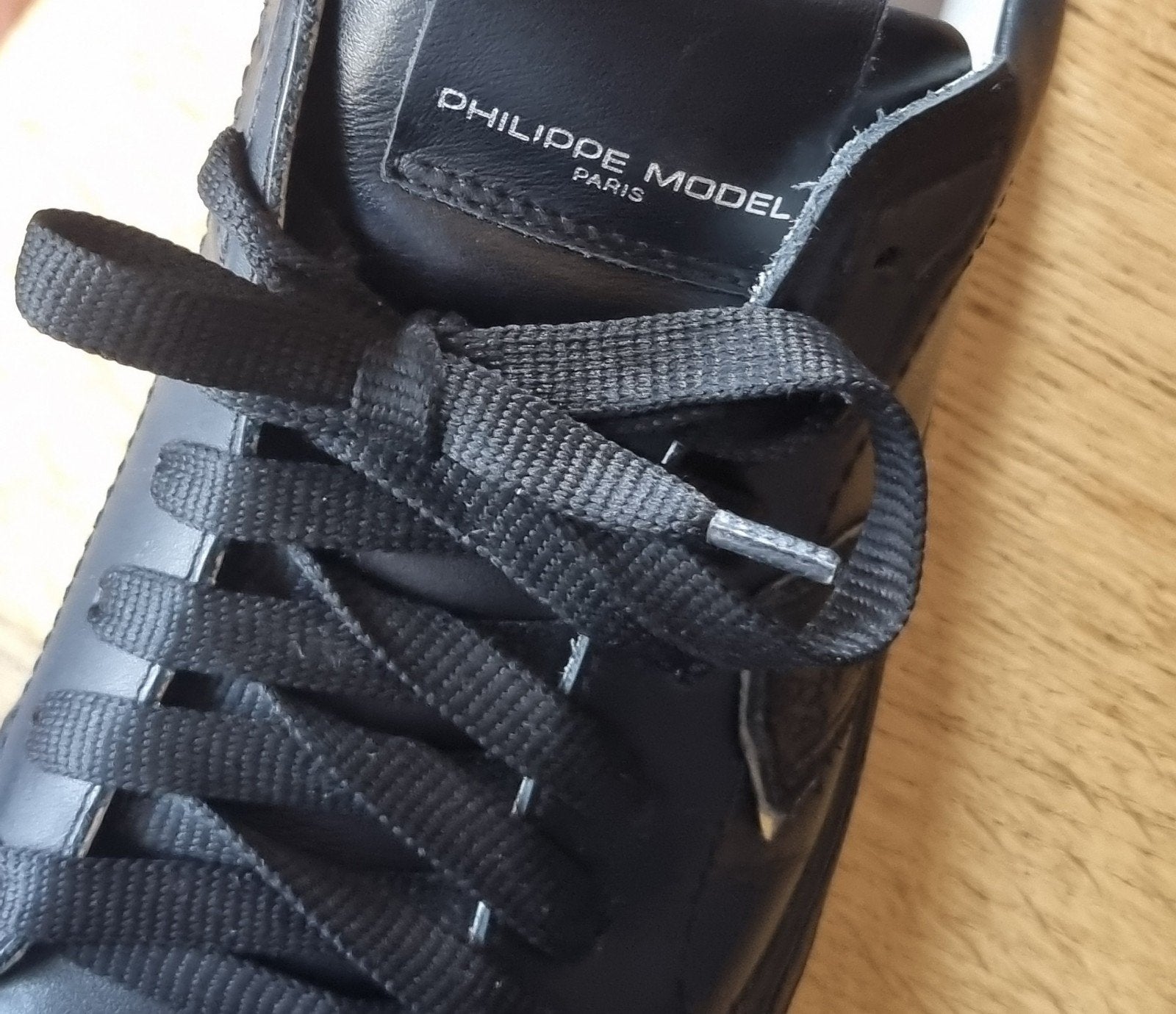 Beskets Philippe Model - cuir noir - pointure 39, Noir