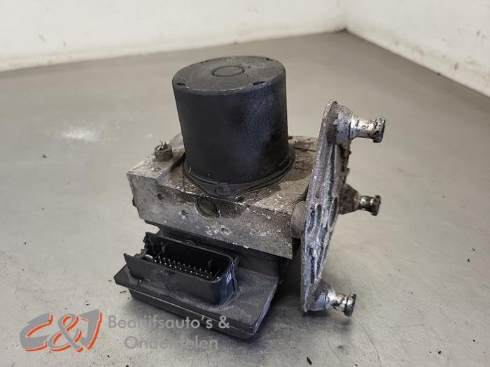 Pompe ABS d'un Mercedes Vito, Autos : Pièces & Accessoires, -, 3 mois de garantie, Utilisé, -