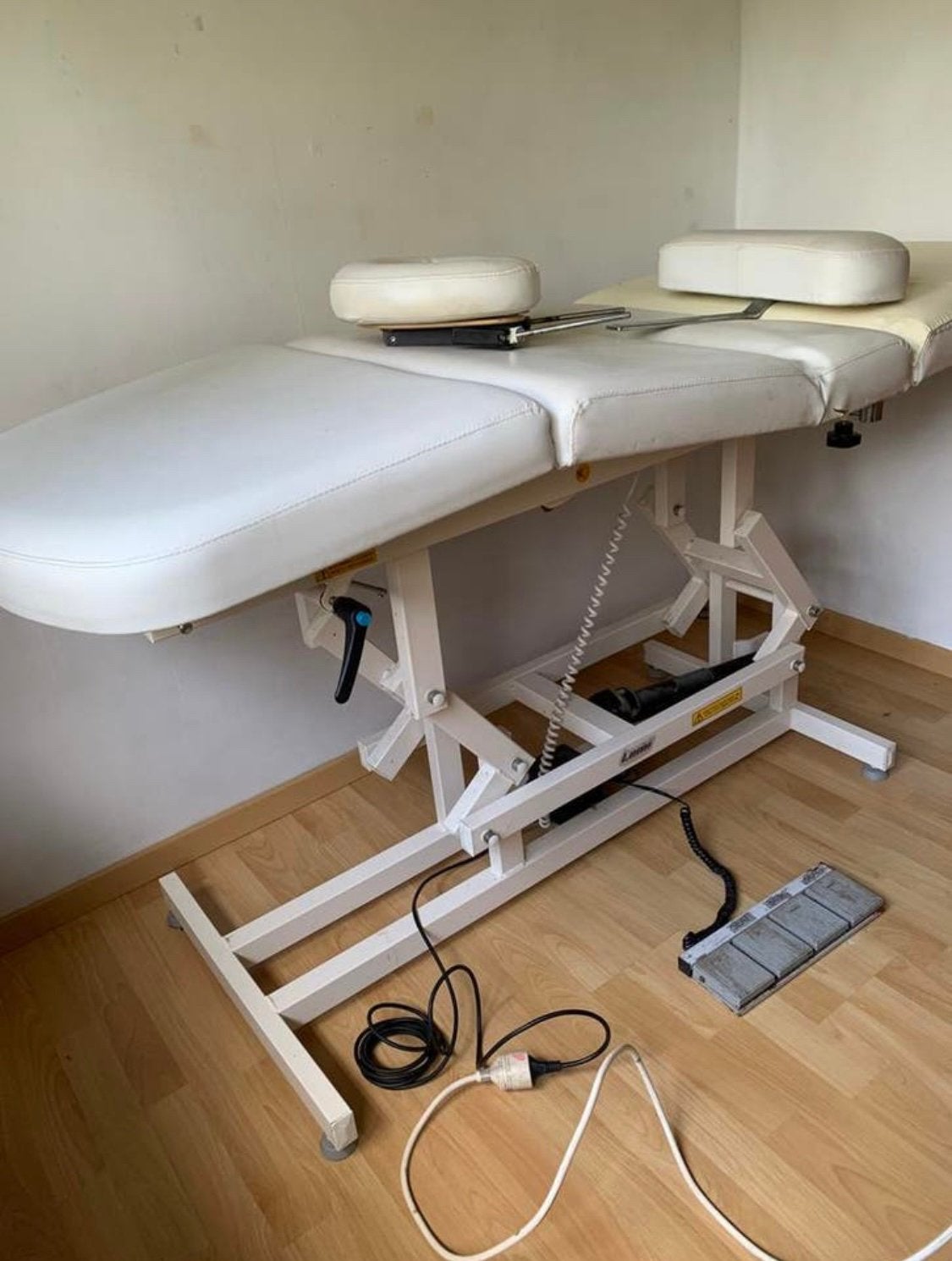 Tres bon etat, Ophalen, Zo goed als nieuw, Massagetafel