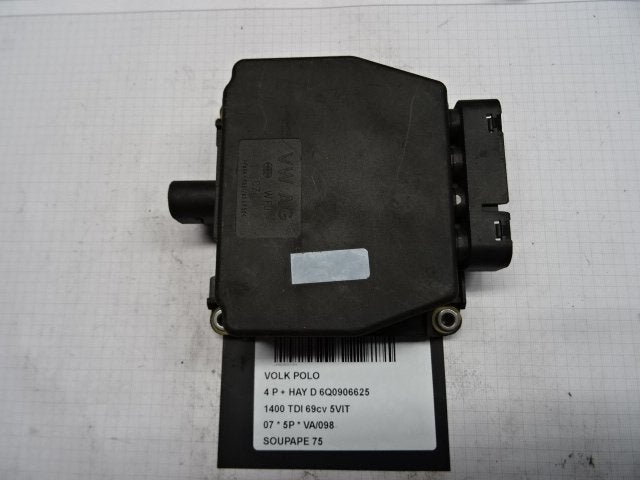 VACUUM VALVE Volkswagen Polo IV (9N1 / 2/3) (6Q0906625), Autos : Pièces & Accessoires, Utilisé, Volkswagen