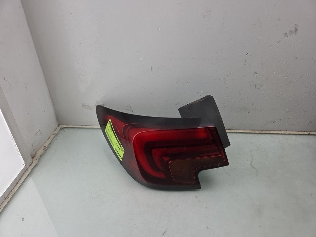 FEU ARRIÈRE GAUCHE Astra K (|39099016|13401164|39015945|), Opel, Opel Automobile GmbH, Utilisé, Kontakt-opel@opel.com