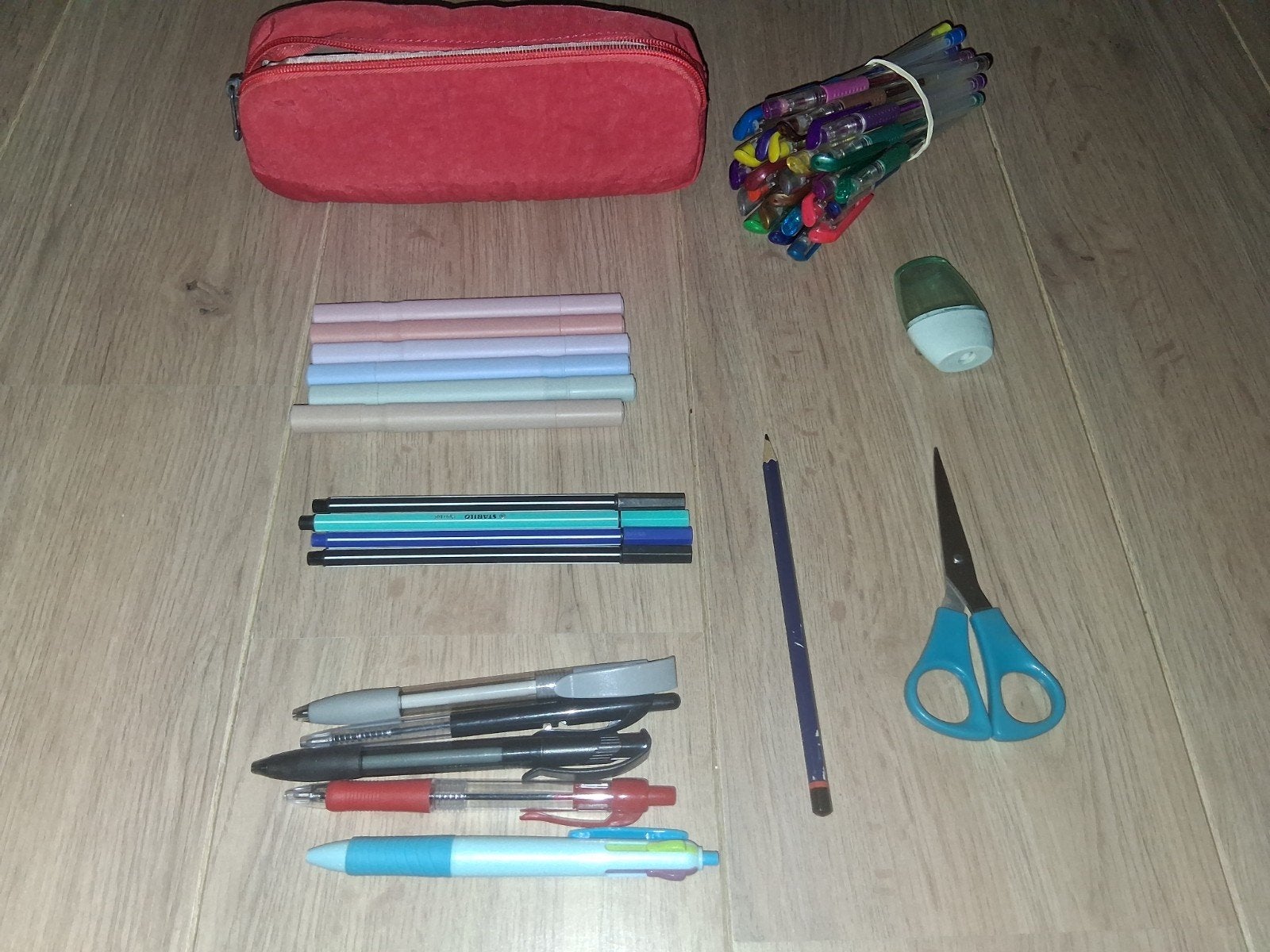 BACK TO SCHOOL: schrijfgerei, papierwaren,..., Enlèvement